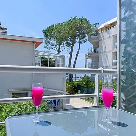 Apartment Nice - Plage Jolie Studio En Bord De Mer Saint-Laurent-du-Var