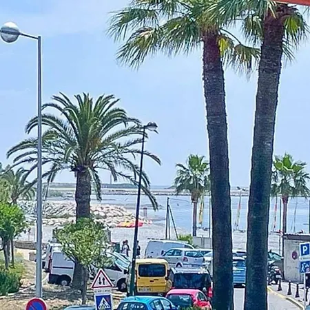Nice - Plage Jolie Studio En Bord De Mer