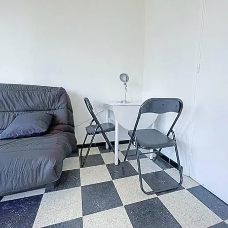 Apartment Nice - Plage Jolie Studio En Bord De Mer *