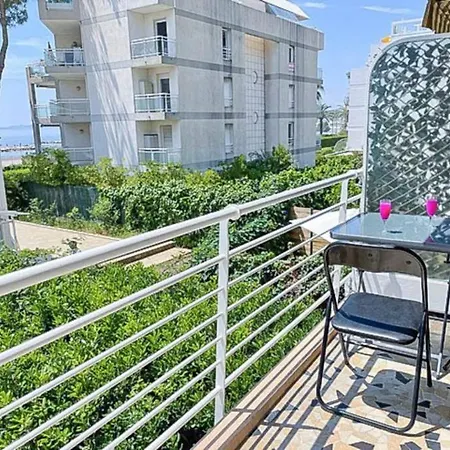 Nice - Plage Jolie Studio En Bord De Mer Apartment